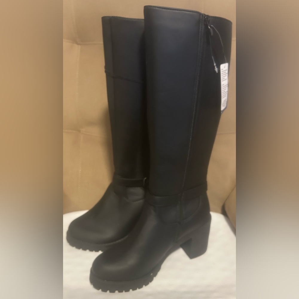 Cherokee Woman’s Tall Black Boots W/Zipper & Buckle New With Tags No Box Size 8